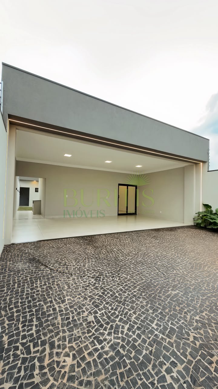Casa à venda em Rio Verde, Residencial Canaã, com 3 quartos, com 110 m²