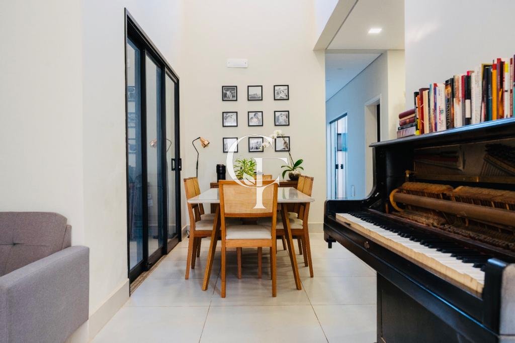 Casa à venda em Paulínia, Vila Monte Alegre, com 2 quartos, com 130 m²