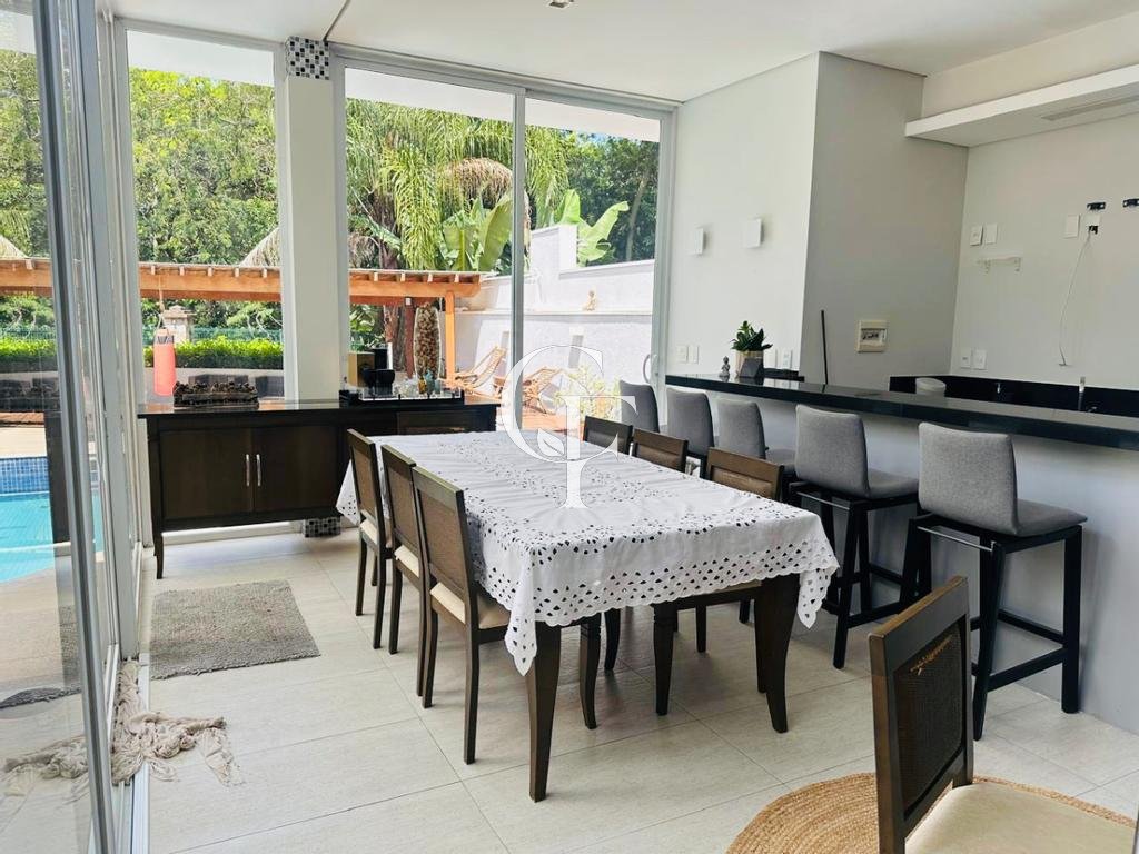 Casa à venda em Campinas, Swiss Park, com 3 suítes, com 317 m², Swiss Park