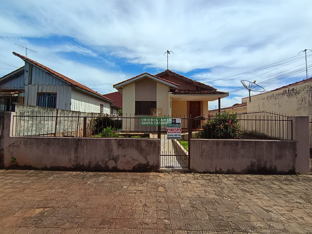 Casa para locação em MARINGÁ, JD ALVORADA, com 2 quartos, com undefined m²