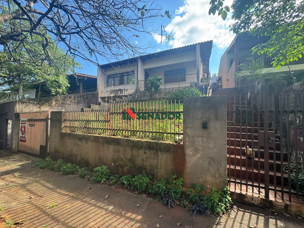Casa à venda e para alugar em Londrina, Quebec, com 3 quartos, com 130 m²