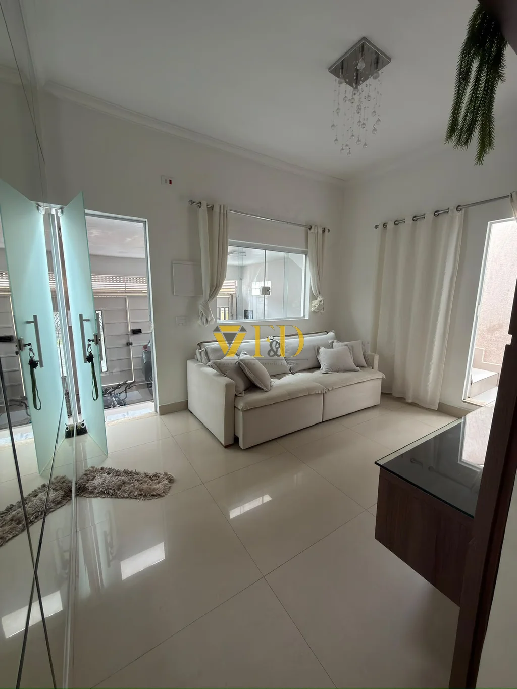Sobrado à venda em São Paulo, Jardim São Pedro, com 6 quartos, com 118.83 m²