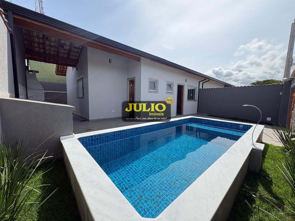 Casa à venda em Itanhaém, Jd Jamaica, com 2 quartos, com 70 m²