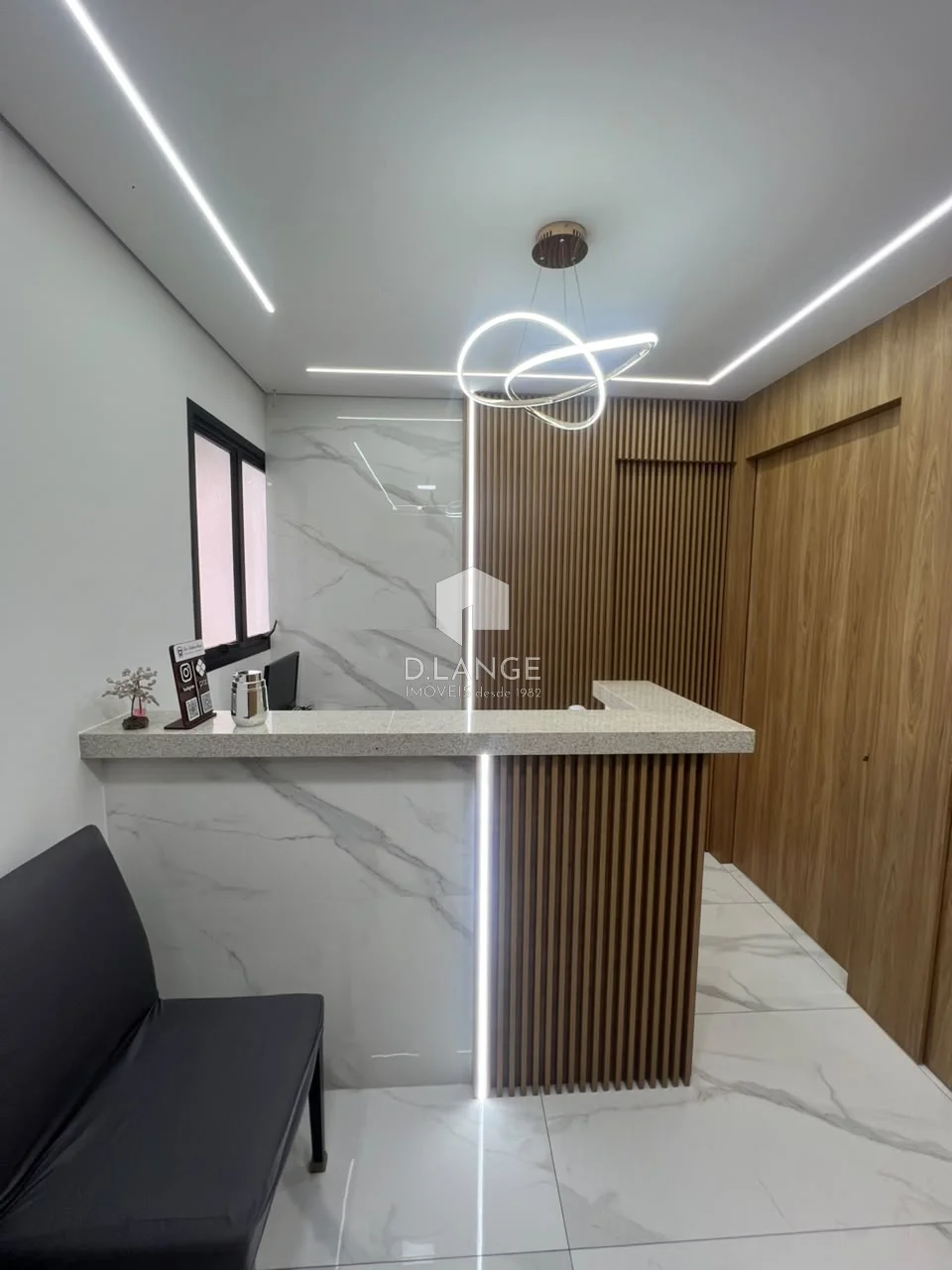 Sala comercial para alugar no Center Clínicas no bairro Guanabara em Campinas - SP