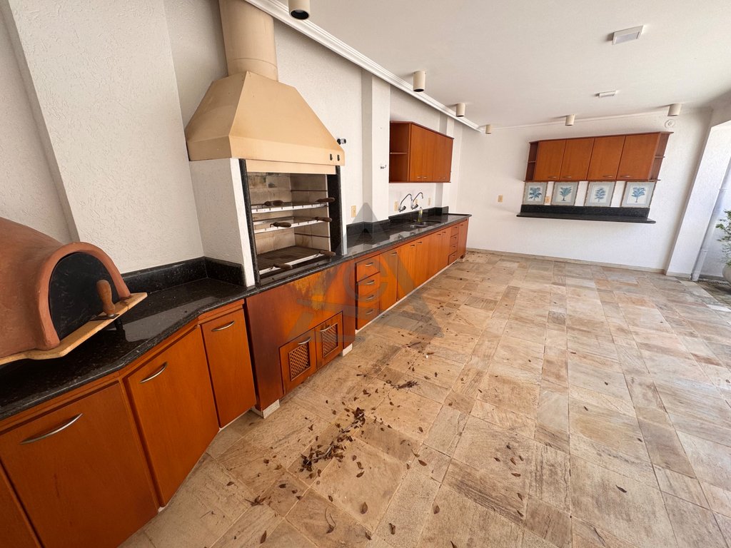 Casa para alugar em Campinas, Jardim das Paineiras, com 3 quartos, com 240 m², Vila Imperial