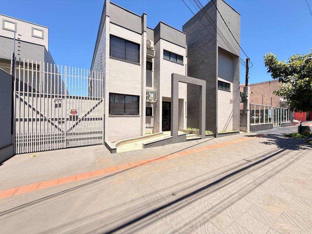 Barracão para alugar em Maringá, Vila Marumby, com 214.05 m²