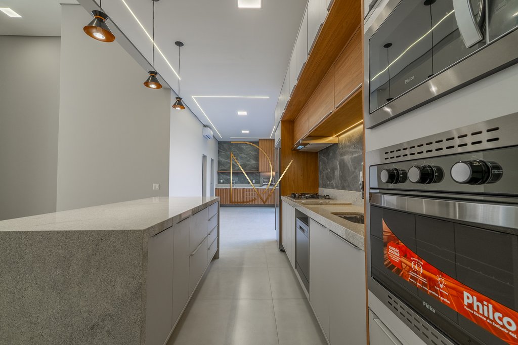 Casa à venda com 3 quartos, 3 suítes, 4 vagas e 188m² no Jardim Residencial Dona Lucilla, Indaiatuba (SP) — foto 14 de 30