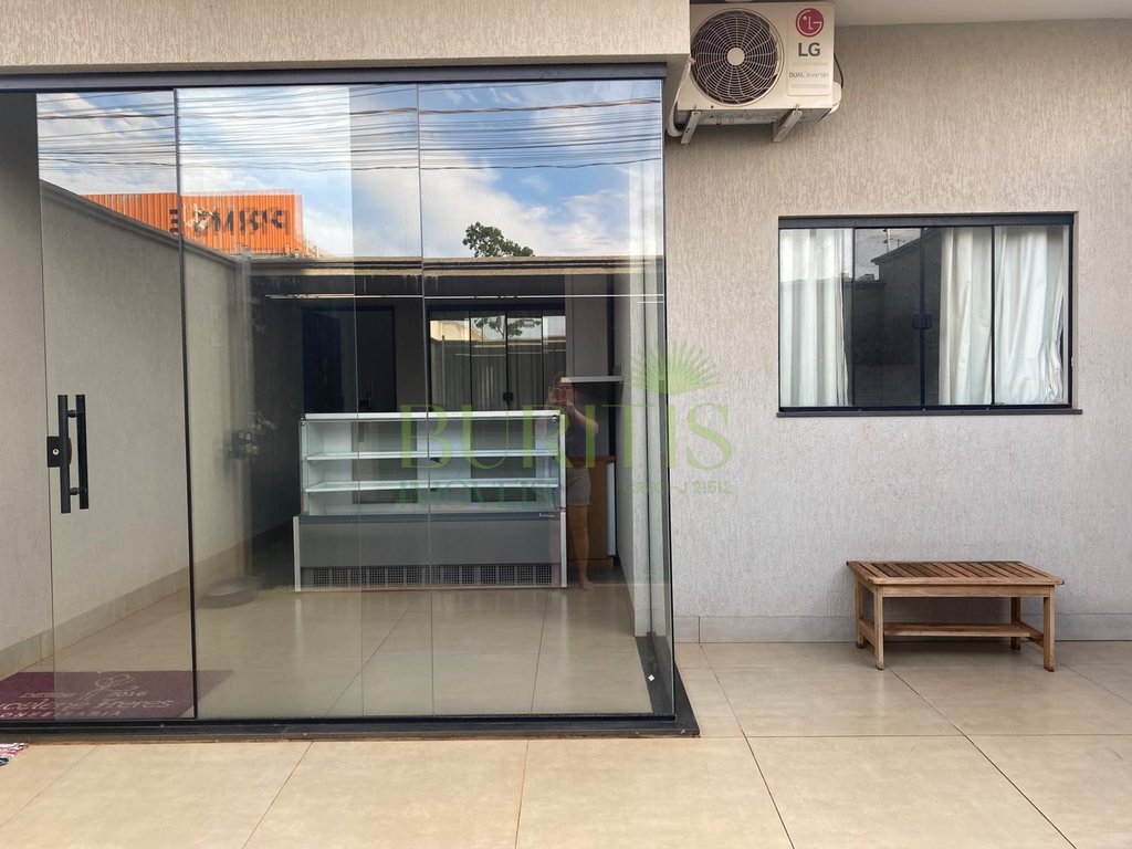 Casa à venda em Rio Verde, Residencial Bela Vista, com 3 quartos, com 140 m²