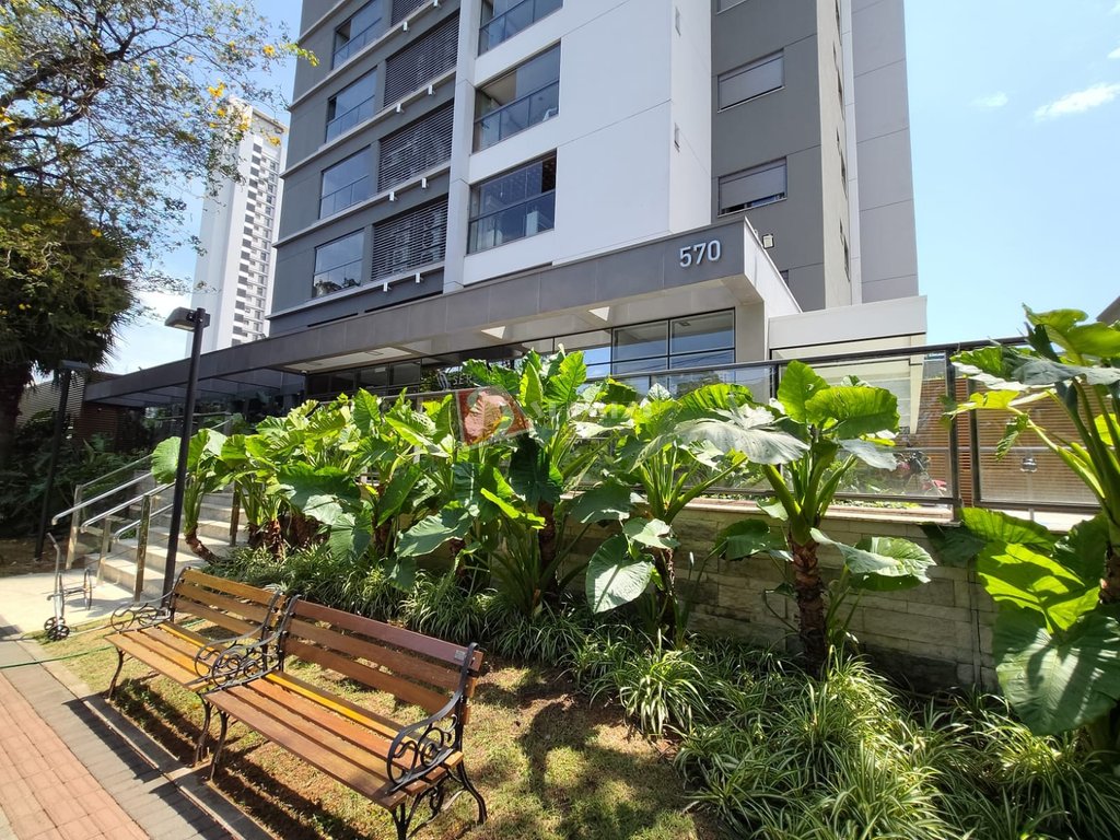 Apartamento para alugar em Maringá, Zona 03, com 3 quartos, com 119.87 m², Edifício Serenity