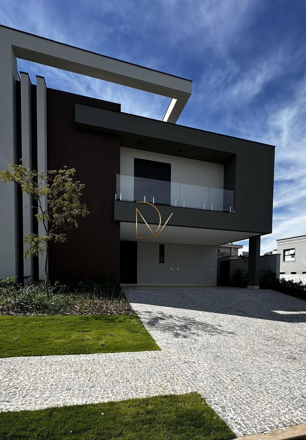 Casa Nova à Venda no Alphaville Dom Pedro 3 | Sofisticação, Tecnologia e Acabamento Excepcional