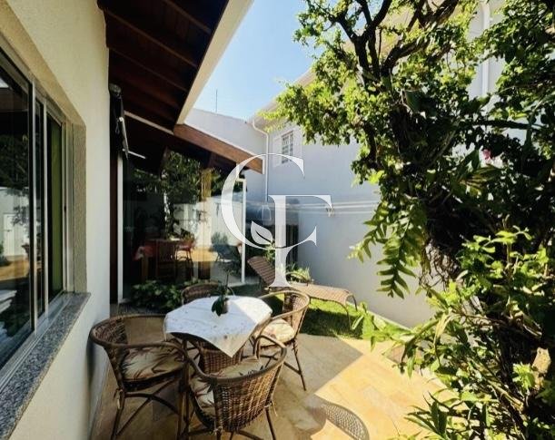 Casa à venda em Campinas, Parque Jambeiro, com 4 quartos, com 287 m²
