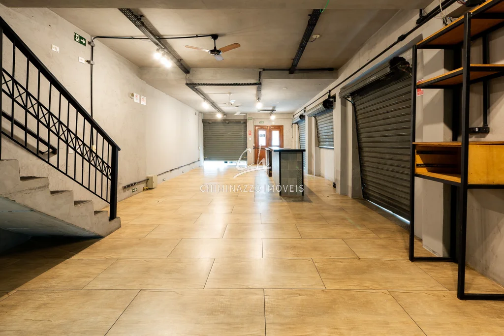 Salão para alugar em Campinas, Cambuí, com 305.2 m²