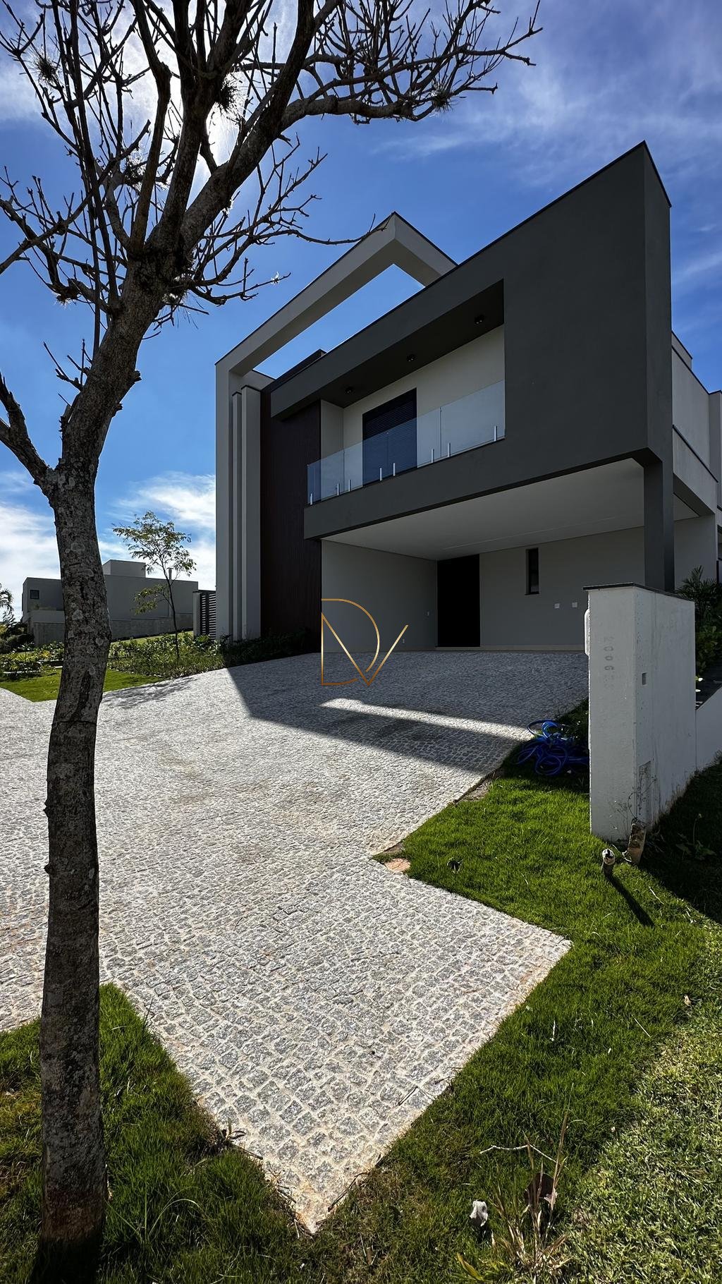 Casa à venda com 5 quartos, 5 suítes, 4 vagas e 374m² no Alphaville Dom Pedro 3, Campinas (SP) — foto 2 de 30