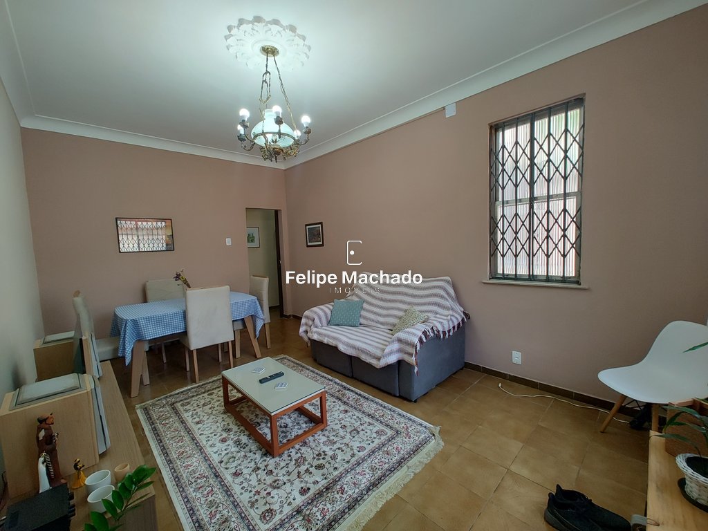 Apartamento térreo com área externa próximo ao shopping
