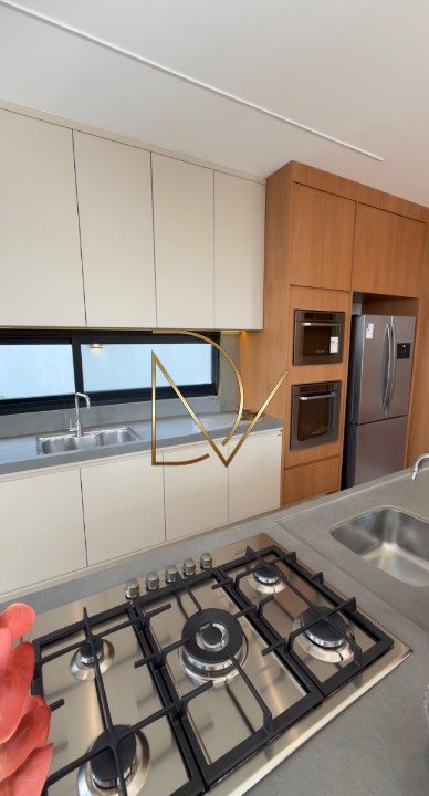 Casa à venda com 5 quartos, 5 suítes, 4 vagas e 374m² no Alphaville Dom Pedro 3, Campinas (SP) — foto 8 de 30