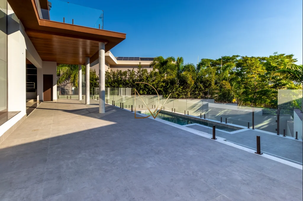 SOBRADO DE ALTÍSSIMO PADRÃO À VENDA NO JATIBELA, CAMPINAS | ARQUITETURA CONTEMPORÂNEA, 4 SUÍTES E LAZER PRIVATIVO