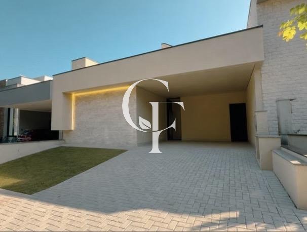 Casa à venda em Paulínia, Parque Brasil 500, com 3 suítes, com 170 m², Residencial Club Portinari