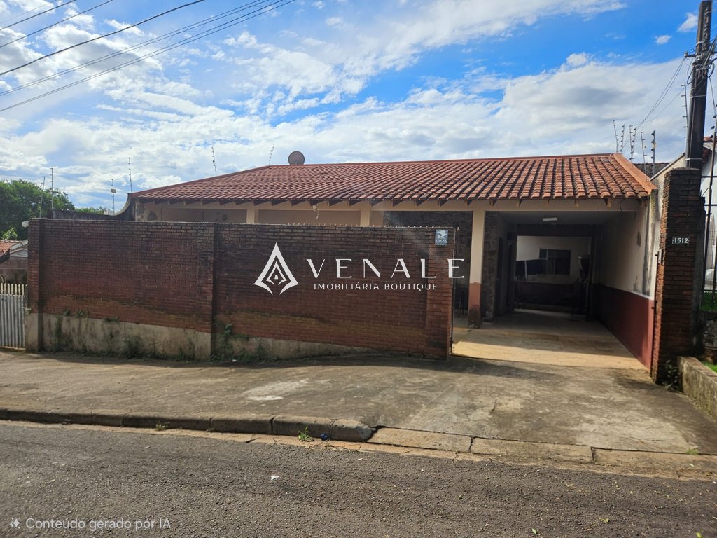 Casa à venda em Maringá, Conjunto Habitacional Inocente Vila Nova Júnior, com 2 quartos