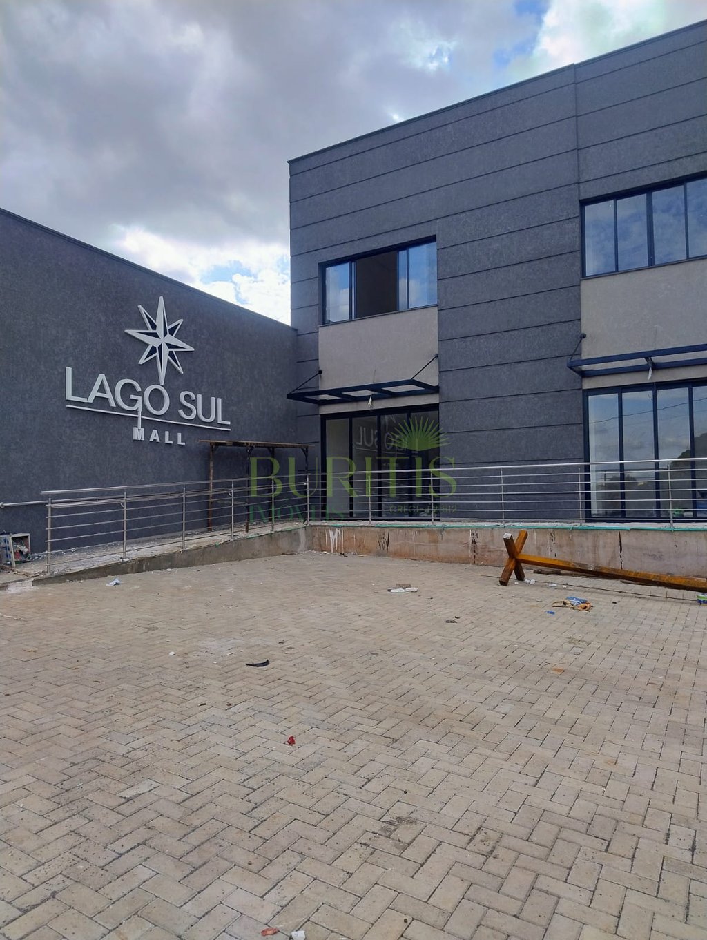 Ponto para alugar em Rio Verde, Residencial Recanto do Bosque, com 1330 m²