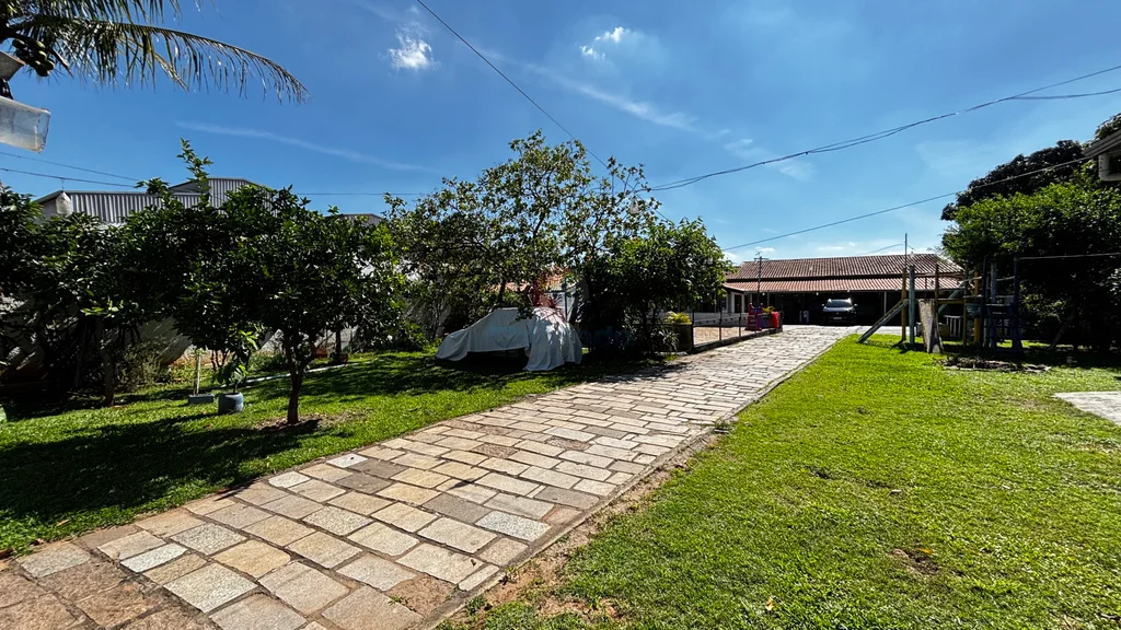 Chácara à venda em Hortolândia, Chácaras Acaraí, com 3 quartos, com 1000 m²