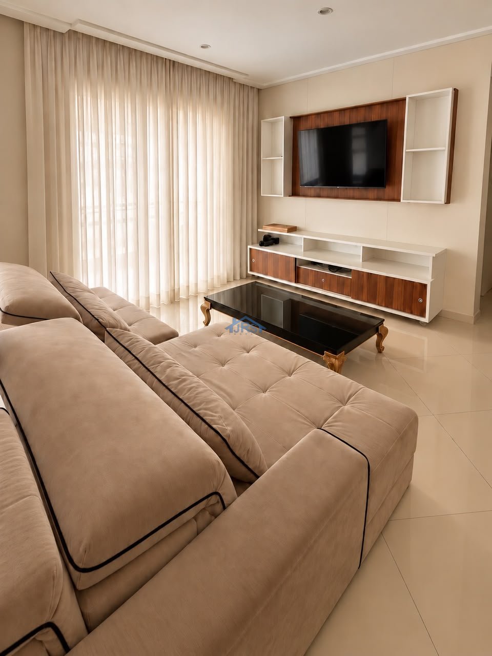 Apartamento para alugar em Barueri, Condomínio Centro Comercial Alphaville, com 3 suítes, com 169 m²