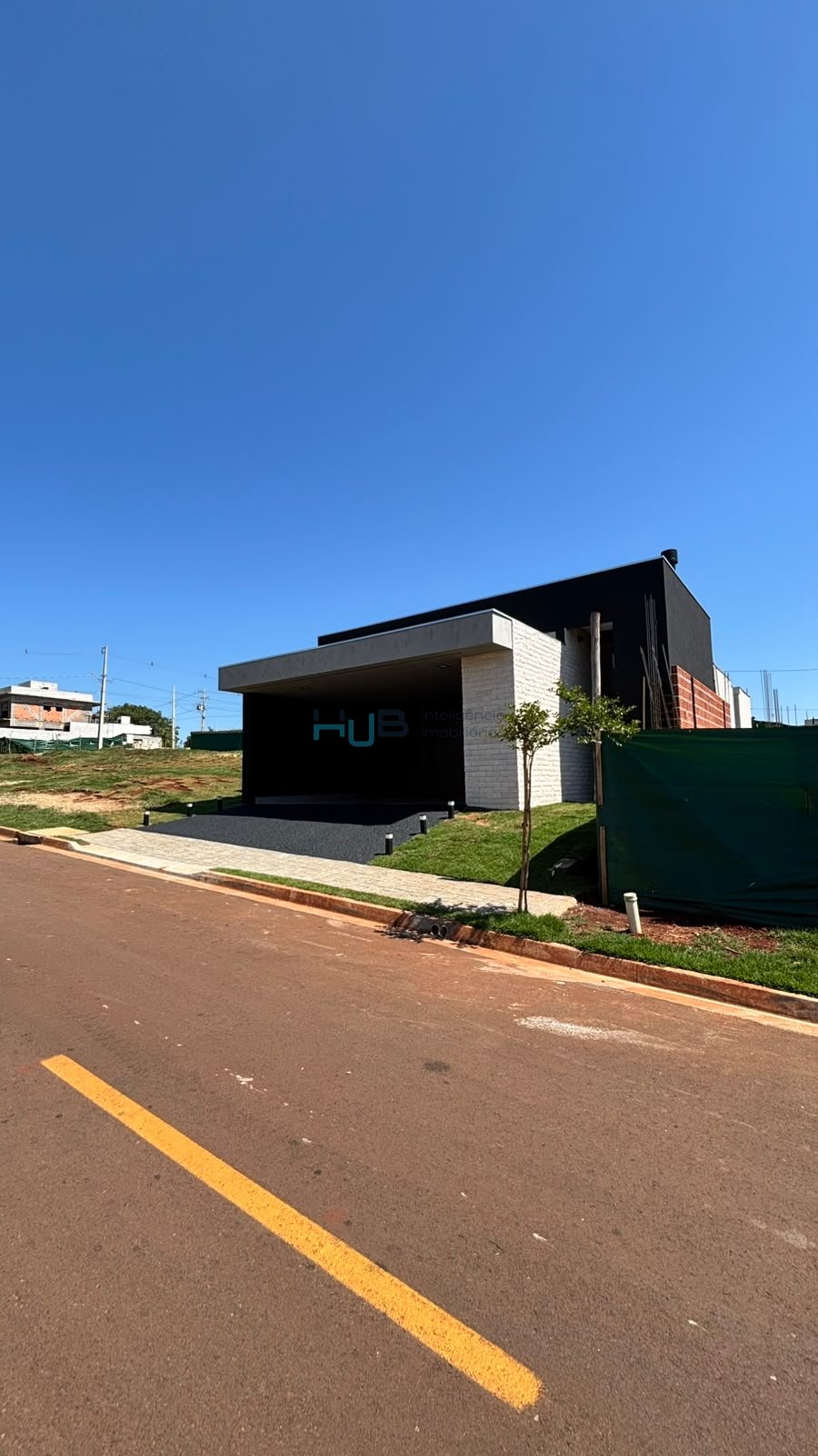Casa à venda em Londrina, Gleba Fazenda Palhano, com 3 suítes, com 135 m², Villa Noah