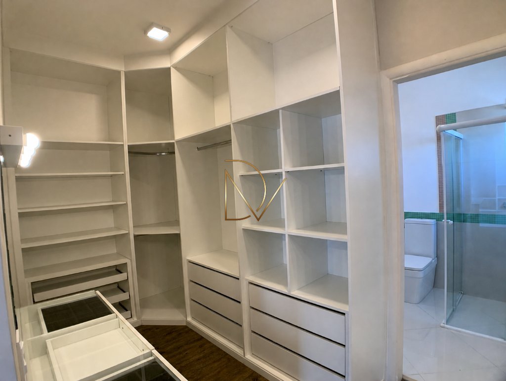Casa à venda com 4 quartos, 4 suítes, 6 vagas e 500m² no Chácaras Silvania, Valinhos (SP) — foto 20 de 30