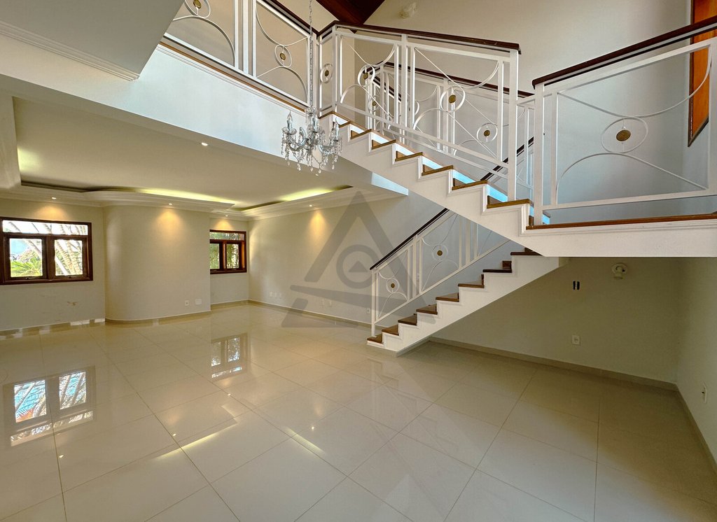 Casa à venda em Paulínia, Parque Brasil 500, com 3 suítes, com 266 m², Okinawa