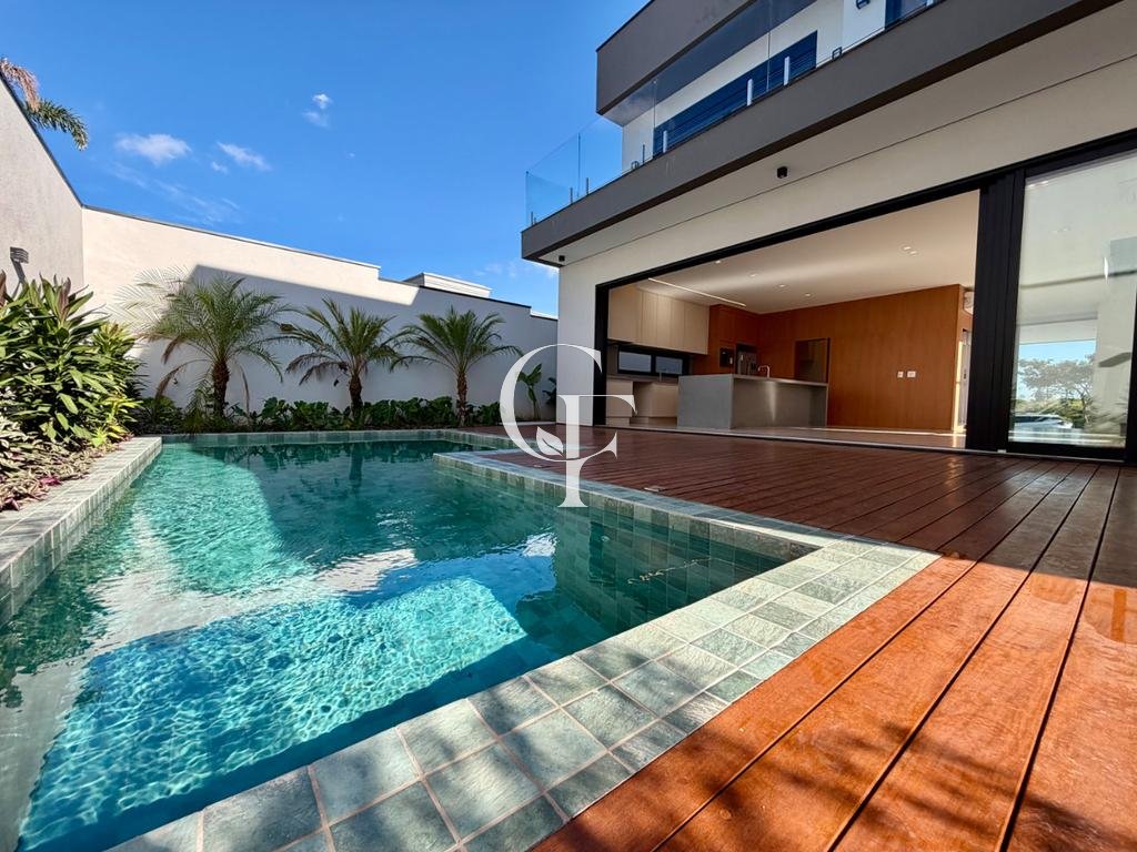 Casa à venda em Campinas, Loteamento Alphaville Campinas, com 5 suítes, com 374.23 m²