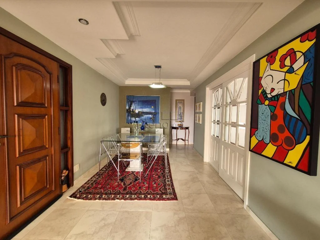 Apartamento à venda com 4 quartos no Cambuí, em Campinas