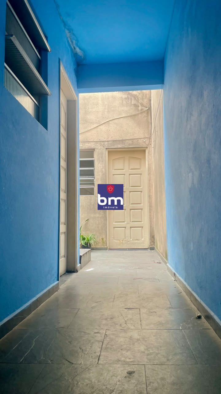 Casa para alugar em Taboão da Serra, Jardim Oliveiras, com 1 quarto, com 1 m²